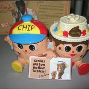 Rare Limited Edition “Chip & Cookie” Wally Amos Cookie Jar – Brand New in Box!